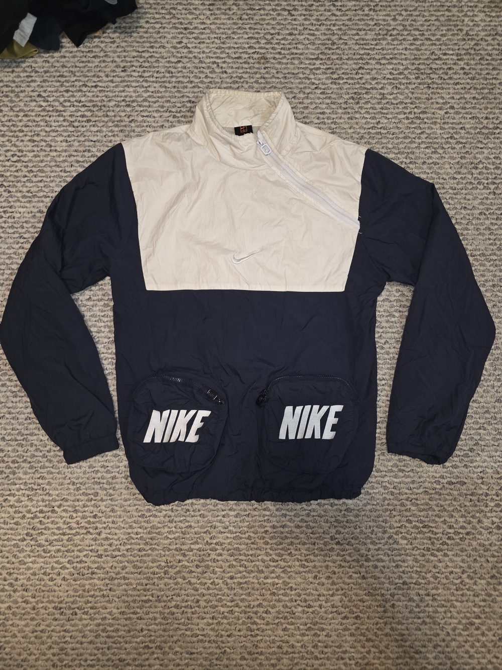 Nike Men’s Two-Tone Navy and Cream Windbreaker Jacket